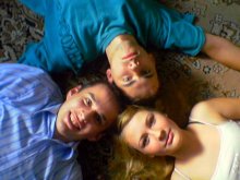 Trio / ***