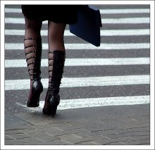 stripped / ***