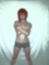 hinter Glas / ***