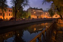 Evening Canal / ***