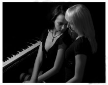 Black&White / ***