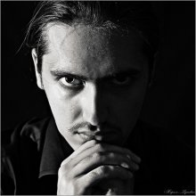 Selbstportrait / IIIIIIIIIIIIIIIIIII