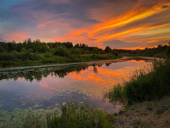 Brennender Sonnenuntergang / ***