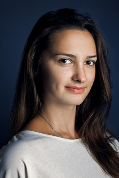 Anna / ***