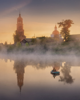 Auf der Morgendämmerung / ***