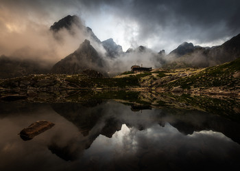 Evening on the mountains / This was my first night on the Teryho lodge in Slovakia and the evening went perfectly. Night and morning was also beautiful so more photos coming soon.