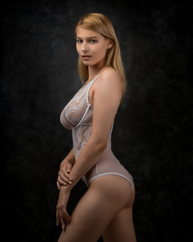 Anstasiya / ***