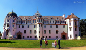 Celler Schloss / ***