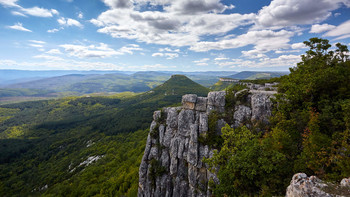 Mountains / ***