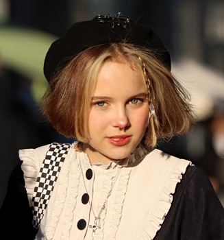 Jugend / ***