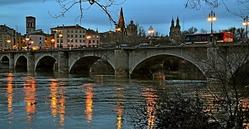 Nacht in der Stadt / ***