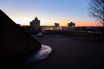 Mai-Abend / ***