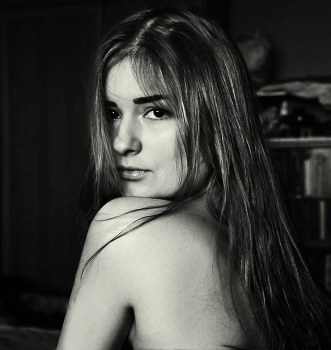 Julia / ***