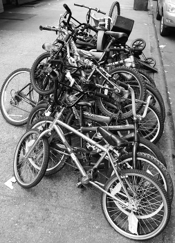 Parkplatz / ***