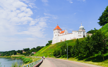 Grodno / https://www.instagram.com/vaguro_v_u_v
https://web.facebook.com/evgeniy.vagouro
https://vk.com/e.vaguro
https://www.youtube.com/user/MsREPOMEN
https://zen.yandex.ru/id/6229efa215abe97a09db4a54
https://www.tiktok.com/@vaguro_v_u_v
https://gurushots.com/Jek004
