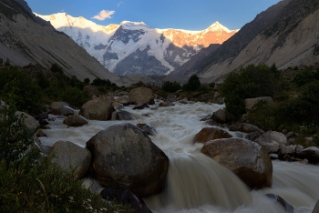 Morgendämmerung / ***