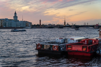 St. Petersburg Abend / ***