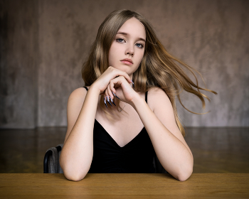Arina / ***
