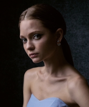 Anna / ***