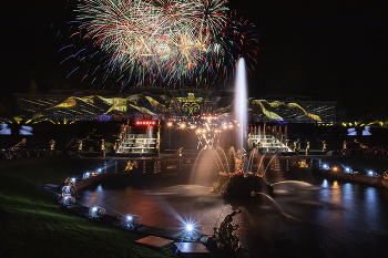 Peterhof / ***