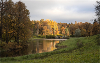 Autumn Walk / ***