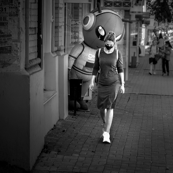  / street