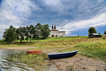 Ferapont-Kloster / ***
