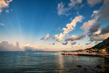 Abendstimmung am Meer / ***