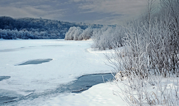 Winter schlafen. / ***