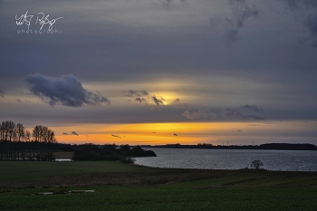 Die letzten Tage im Februar / Abendstimmung auf der Schlei bei Schleswig