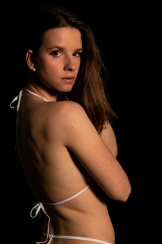 Dominika Dodo / Im Studio mit Dominika Dodo im Microbikini.
Ihr könnt mehr Fotos von Dominika Dodo auf meiner Webseite https://www.microbikinis.info finden.
