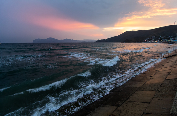 Storm ... / ***