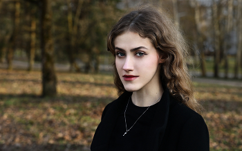 Julia / ***