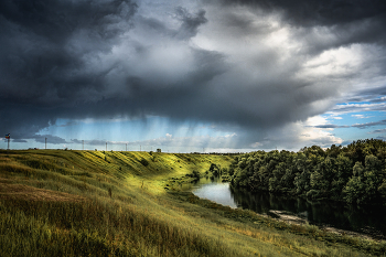 Storm Front / ***