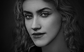 Julia / ***