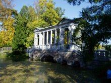 Marble Brücke / ------