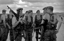 Nord-Airfield - Fallschirmjäger / *****