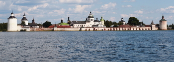 Cyril-Beloserski-Kloster. / ***