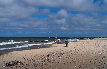 SEA BREEZE / ***
