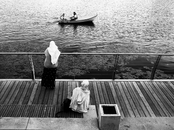 am Ufer / ***