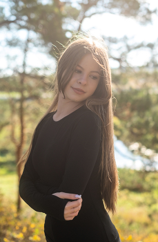  / ***