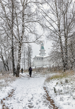 Der Weg zum Tempel. / ***