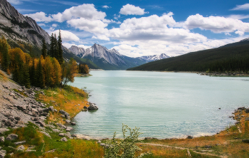  / Medicine Lake, Jasper National Park
