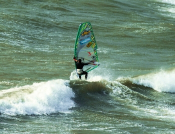 Gegen den Wind / ***