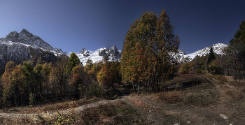 Herbst in den Bergen ... / ***