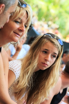 Familien / ***