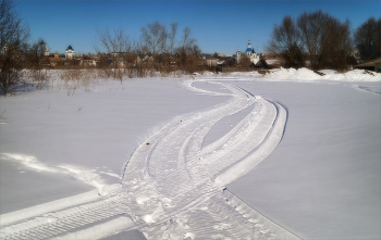 Footprints / ***