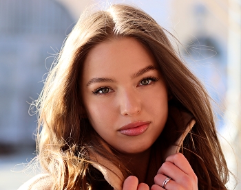 Stephanie / ***