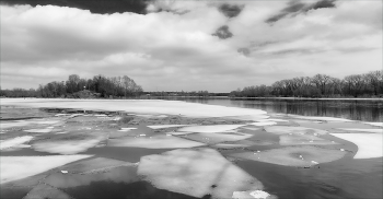 Ice Island / ***