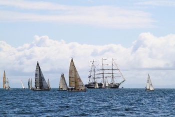 Regatta / ***